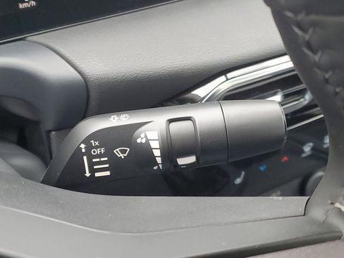 New 2026 Nissan Sentra SV w/ SV Convenience Package FWD image 18