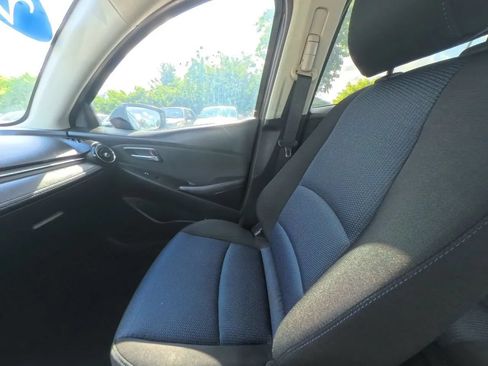 Used 2018 Toyota Yaris iA FWD image 25