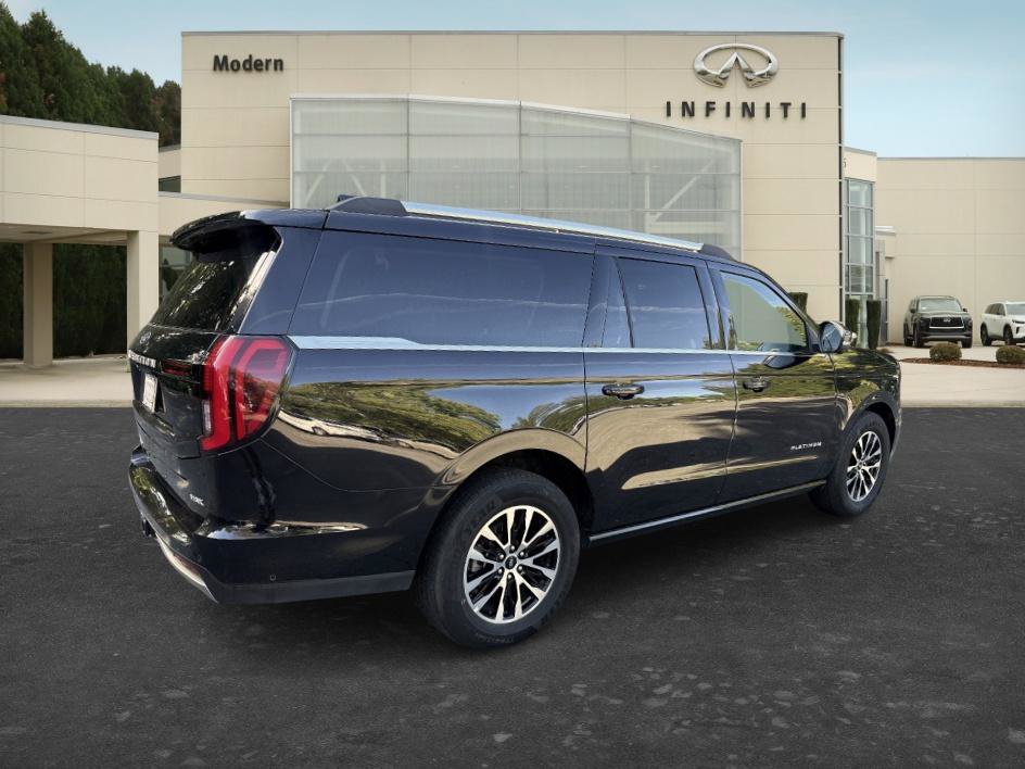 Used 2025 Ford Expedition Max Platinum AWD/4WD image 5