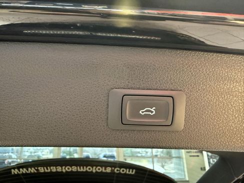 Used 2022 Audi Q3 2.0T Premium Plus image 10