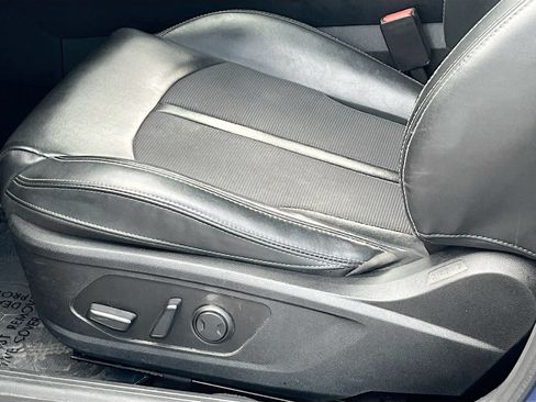 Used 2021 Kia K5 GT-Line w/ GT-Line FWD Premium Package image 20