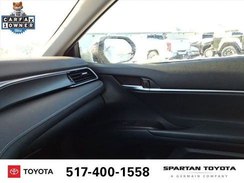 Used 2024 Toyota Camry SE image 22