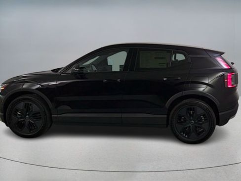 New 2026 Volvo EX30 Cross Country Ultra w/ Protection Package Premier AWD/4WD image 4