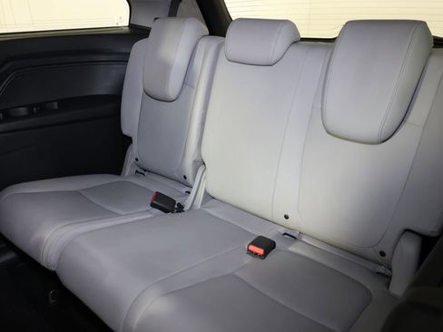 Used 2023 Honda Odyssey EX-L image 11