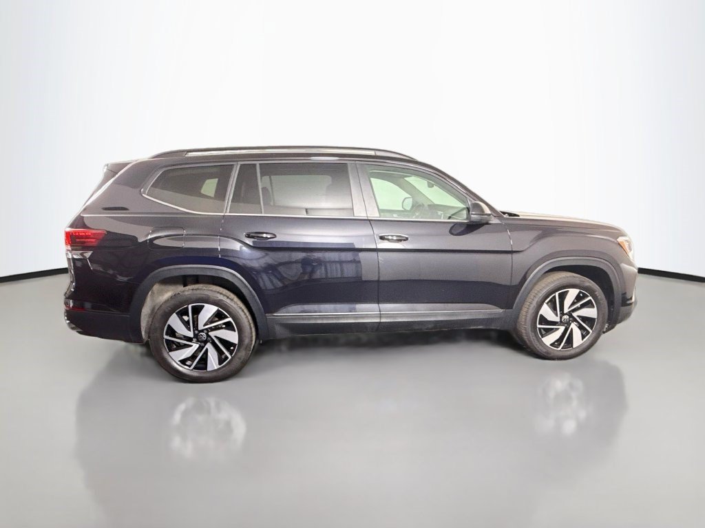 Used 2026 Volkswagen Atlas SE AWD/4WD image 11