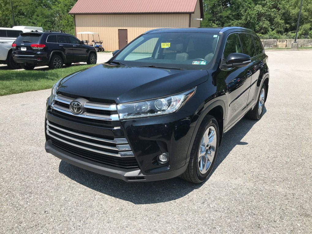 Used 2019 Toyota Highlander Limited AWD/4WD image 4