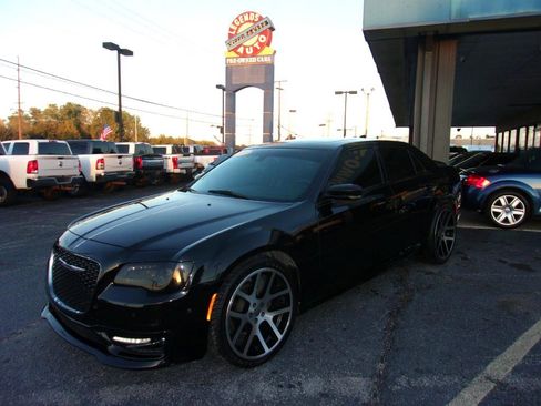 Used 2020 Chrysler 300 S w/ 300S Premium Group image 1