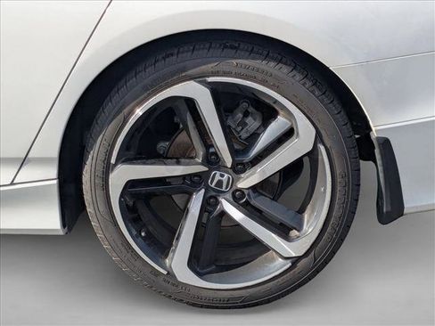 Used 2020 Honda Accord Sport image 19