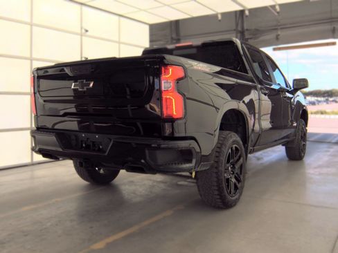Used 2021 Chevrolet Silverado 1500 LT Trail Boss w/ Convenience Package II AWD/4WD image 7