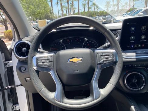 Used 2023 Chevrolet Blazer LT w/ Convenience Package FWD image 13