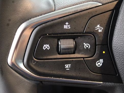 Used 2024 Chevrolet TrailBlazer LT w/ Convenience Package FWD image 34