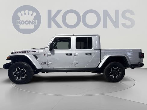 Used 2023 Jeep Gladiator Rubicon w/ Cold Weather Group AWD/4WD image 11