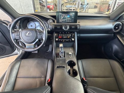 Used 2024 Lexus IS 300 w/ Premium Package RWD image 27