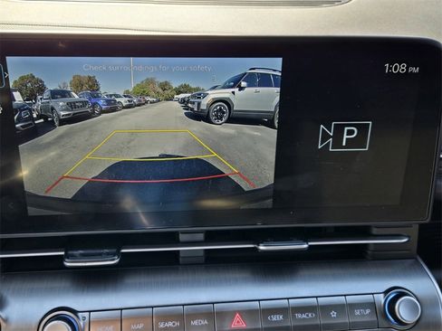 Used 2024 Hyundai Kona SEL w/ Convenience Package image 20