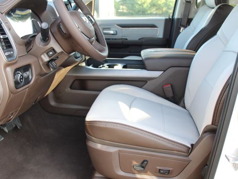 New 2025 RAM 2500 Laramie image 3