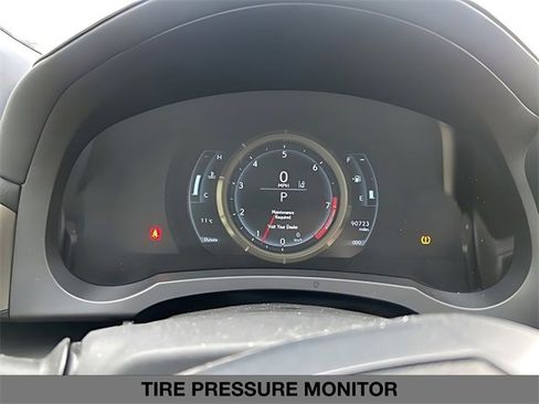 Used 2018 Lexus RC 300 AWD image 16