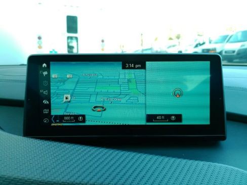 Used 2019 BMW i8 Roadster image 44