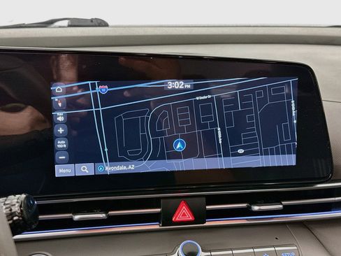 Used 2025 Hyundai Elantra SEL FWD image 22