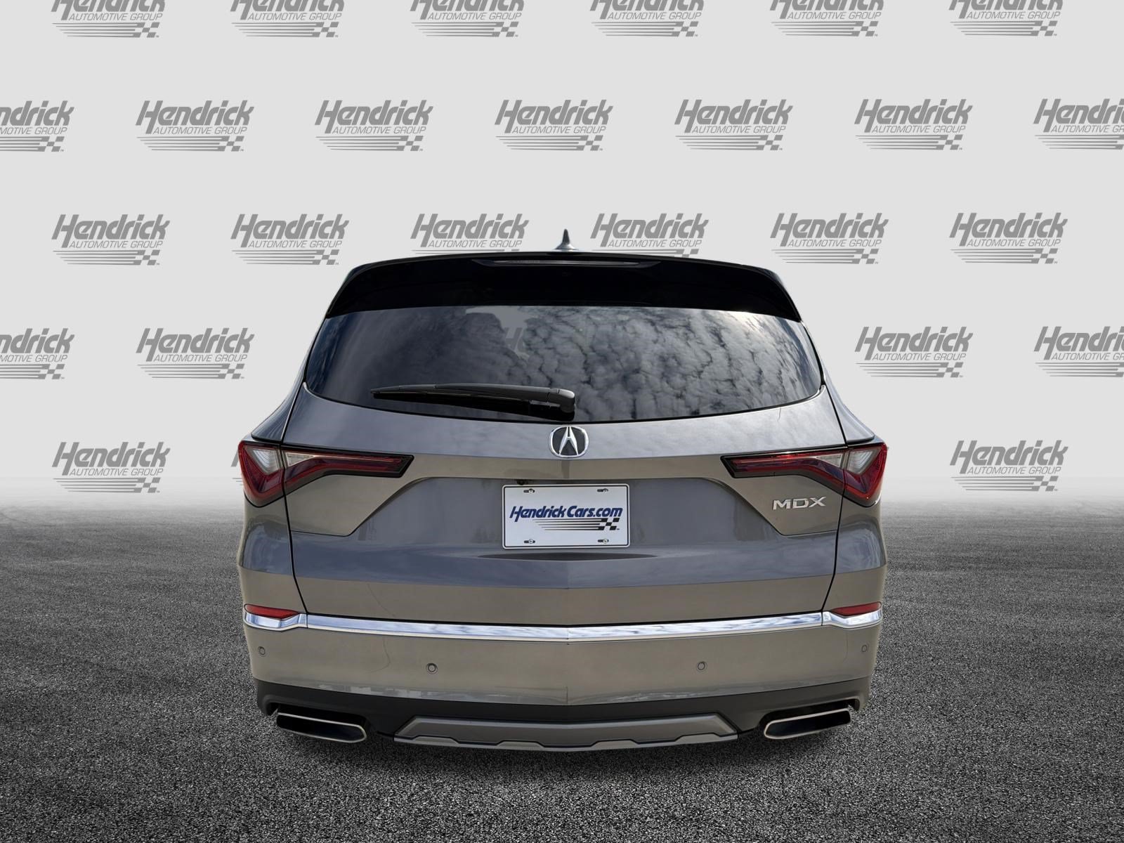 Used 2025 Acura MDX w/ Technology Package FWD image 9