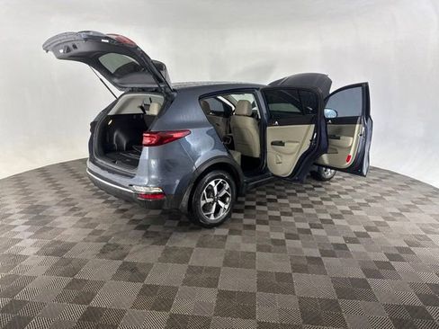 Used 2020 Kia Sportage LX w/ LX Popular Package AWD/4WD image 17