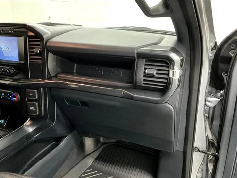 Used 2022 Ford F150 XL w/ STX Appearance Package RWD image 11