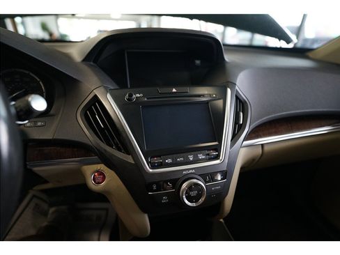 Used 2018 Acura MDX SH-AWD w/ Technology Package image 22