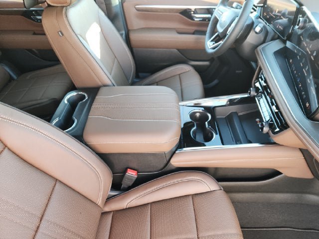 New 2026 Chevrolet Tahoe High Country AWD/4WD image 11