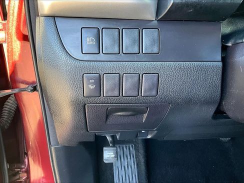 Used 2018 Toyota Highlander Plus image 30