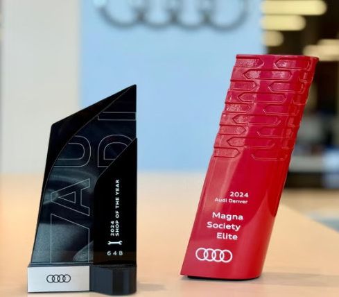Used 2024 Audi Q4 e-tron Premium Plus w/ Premium Plus AWD/4WD image 3