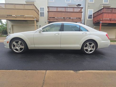 Used 2013 Mercedes-Benz S 550 4MATIC image 5