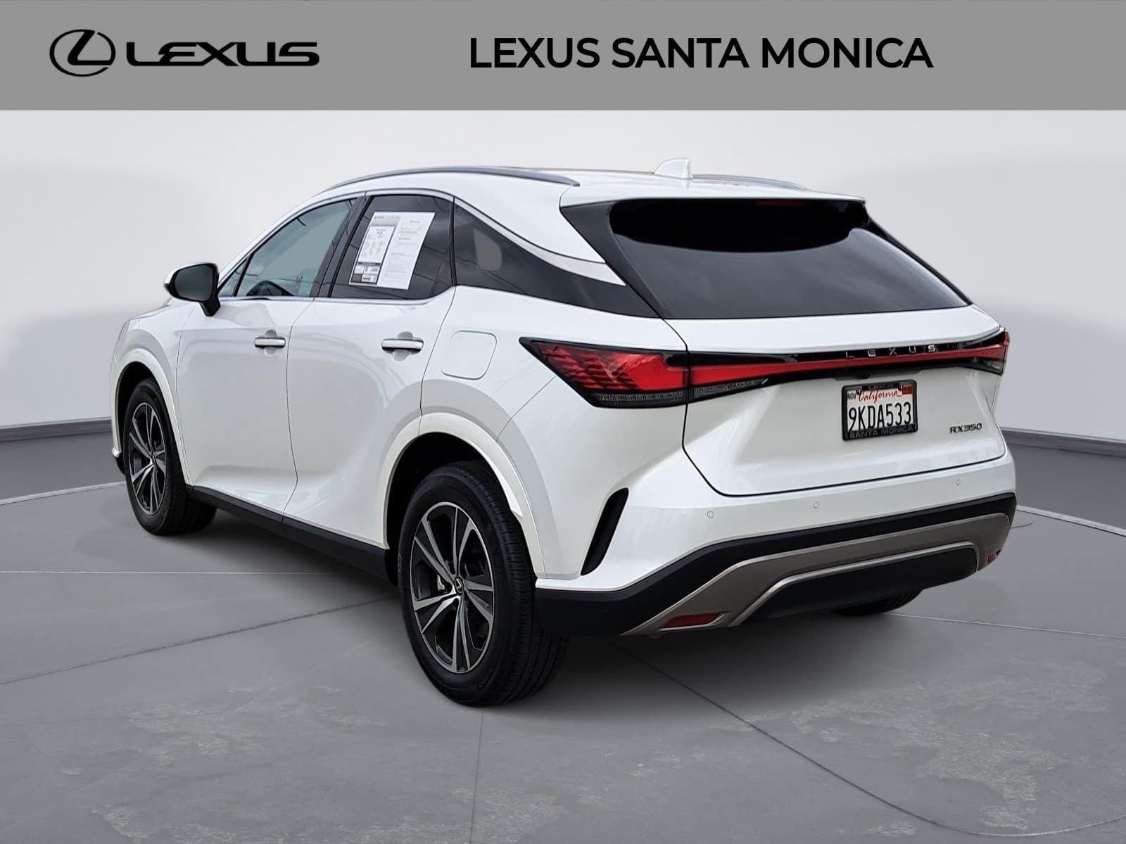 Used 2024 Lexus RX 350 FWD w/ Technology Package image 7