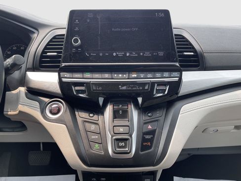 Used 2025 Honda Odyssey EX-L image 9