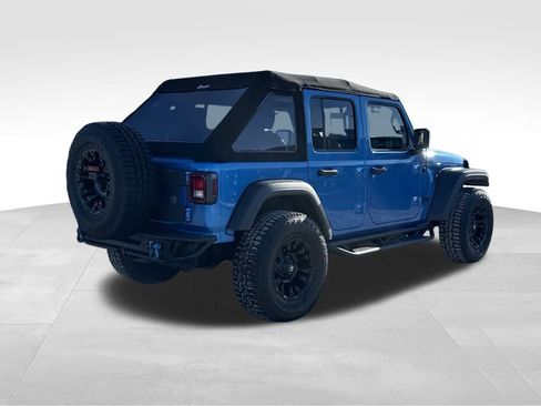 Used 2023 Jeep Wrangler Sport S image 5