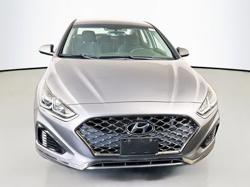 Used 2018 Hyundai Sonata SEL FWD image 2