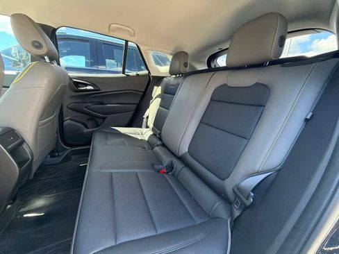 Used 2025 Chevrolet Trax ACTIV w/ Driver Confidence Package FWD image 9