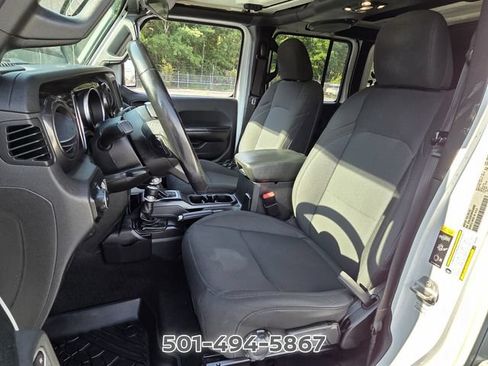 Used 2021 Jeep Wrangler Unlimited Sport AWD/4WD image 9