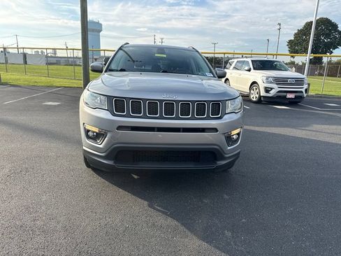 Certified 2021 Jeep Compass Latitude w/ Convenience Group AWD/4WD image 5