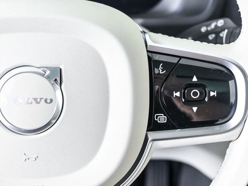 New 2026 Volvo XC90 T8 Ultra AWD/4WD image 11