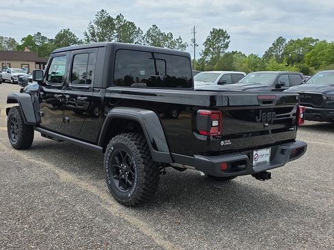 New 2026 Jeep Gladiator Willys image 7