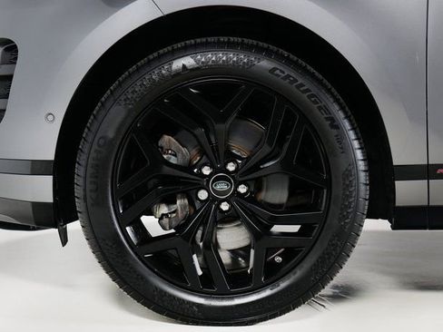 Used 2020 Land Rover Range Rover Evoque R-Dynamic SE image 9