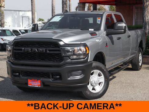 Used 2024 RAM 3500 Tradesman AWD/4WD image 4