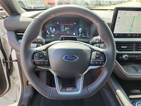 New 2025 Ford Explorer ST image 9