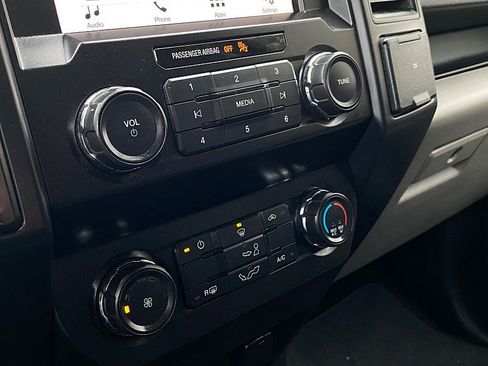 Certified 2019 Ford F150 XL w/ Equipment Group 101A Mid image 48