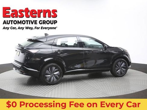 Used 2023 Nissan Ariya AWD image 44