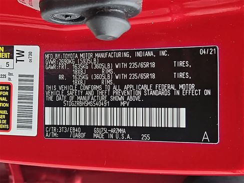 Used 2021 Toyota Highlander XLE image 28