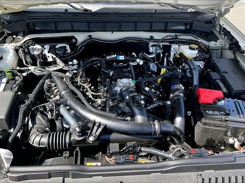 New 2026 Ford Bronco Outer Banks AWD/4WD image 11