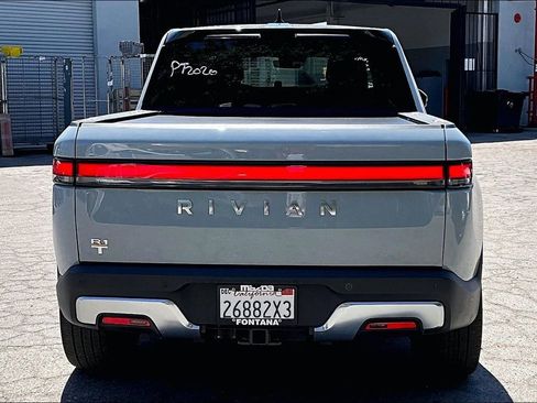 Used 2022 Rivian R1T Adventure AWD/4WD image 5