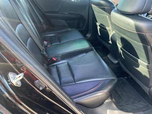 Used 2017 Honda Accord Sport Special Edition image 25