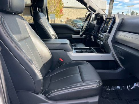 Used 2022 Ford F250 Lariat w/ Lariat Value Package image 13