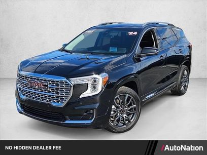 Used 2024 GMC Terrain Denali w/ Black Diamond Edition